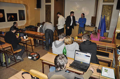 Workshop pokračoval přednáškou Petra Horálka z Hvězdárny v Úpici.